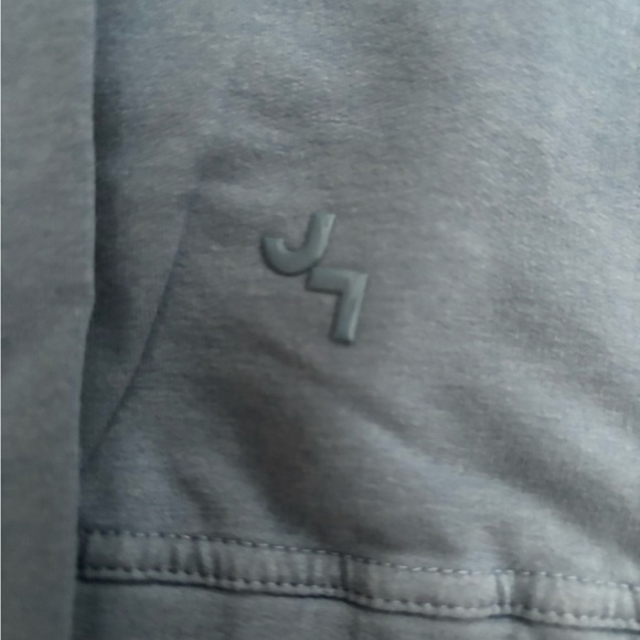 Joy Lab sweatshirt - Picture 3 of 3